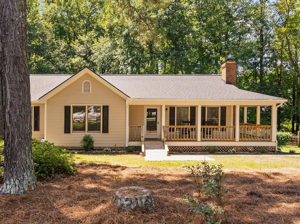 8736 Manns Loop Rd, Apex, NC 27539
