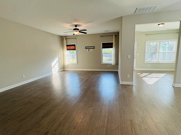 122 Permeta Dr — Photo 26