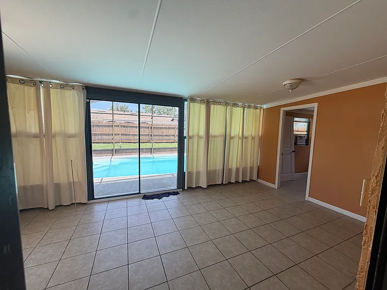 348 Cornwallis Ct — Photo 15