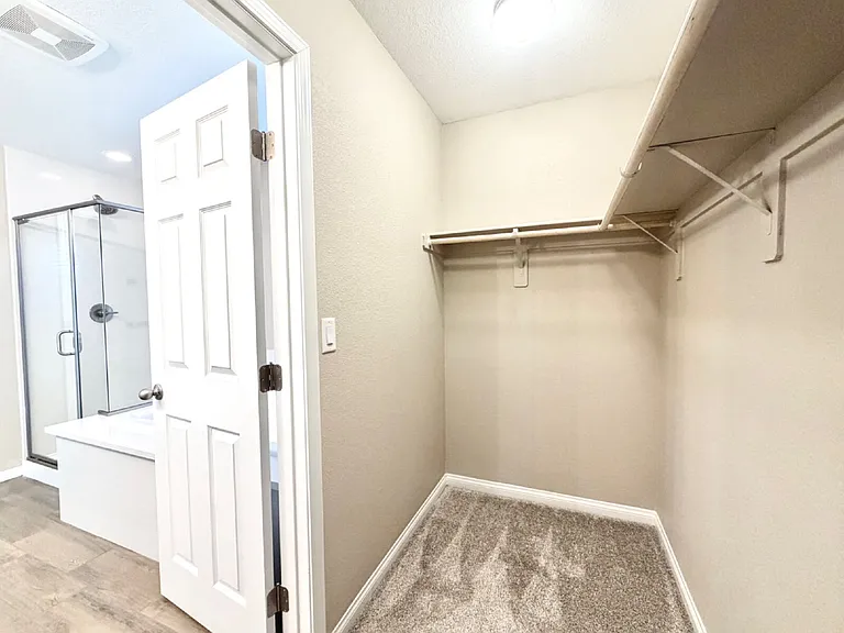 5039 Tranquil View St — Photo 24