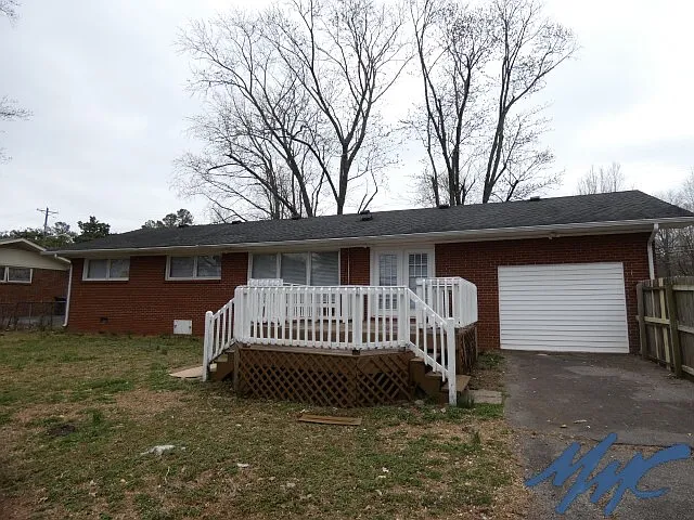 822 Kirkwood Ave — Photo 32