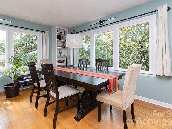 4th image of 249 Gudger Hill Rd