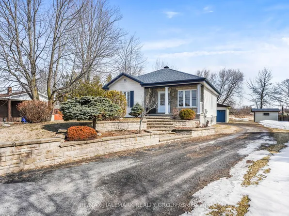 1521 County Road 4 Rd, Hawkesbury, ON K0B 1K0