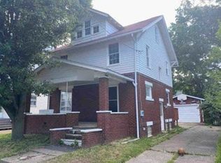 1428 Piper Ct NW, Canton, OH 44703