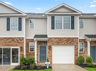 1306 Broholmer Ln, Greensboro, NC 27405