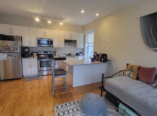 281 Harvard St APT 42, Cambridge, MA 02139