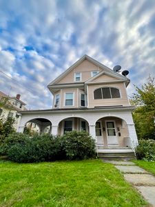 175 Barker Street, Hartford, CT, 06114