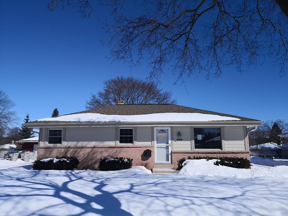 1st image of 8728 W Kiehnau Ave