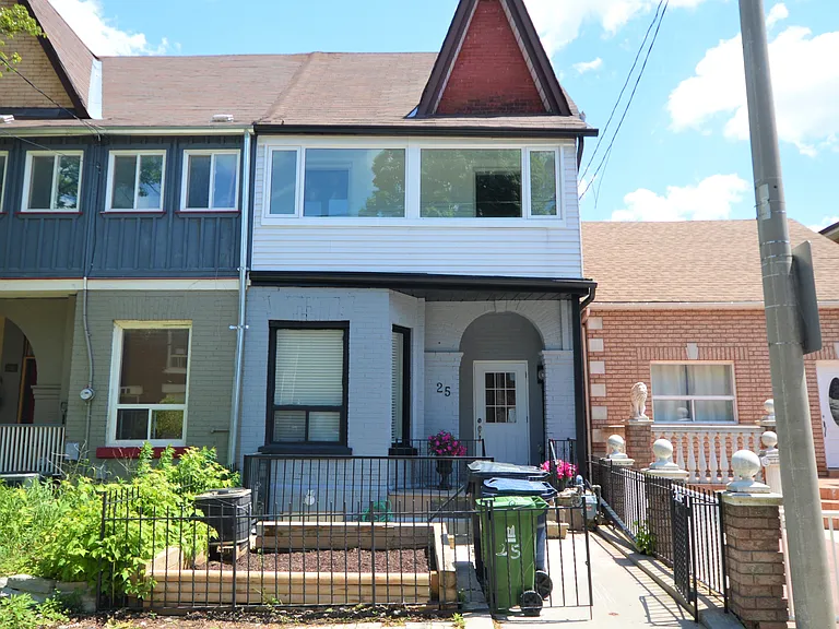 25 Miller St #2 — Photo 10