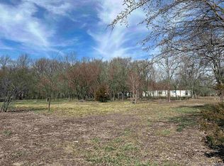 617 E Elm St, Council Grove, KS 66846