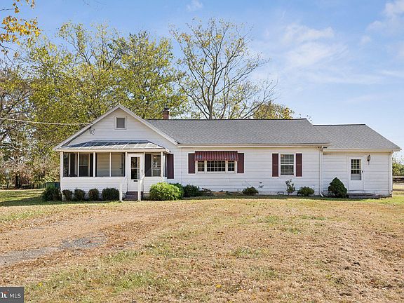 2nd image of 10747 Parkgate Dr
