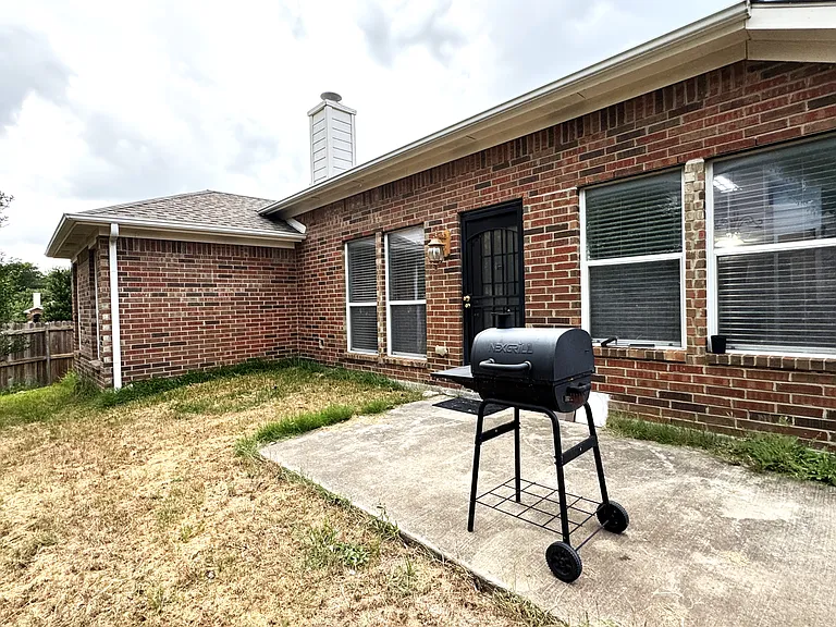 13624 Kaplan Ct — Photo 23