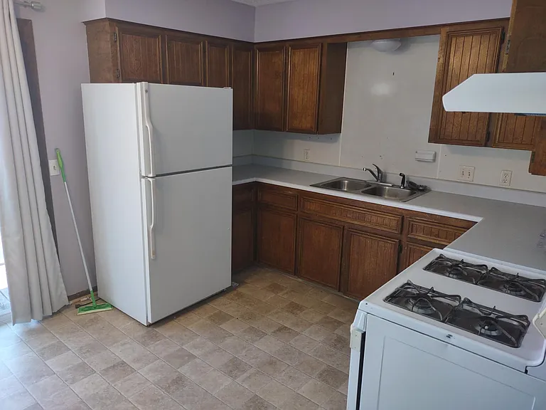 6120 Campus Park Dr SE — Photo 7