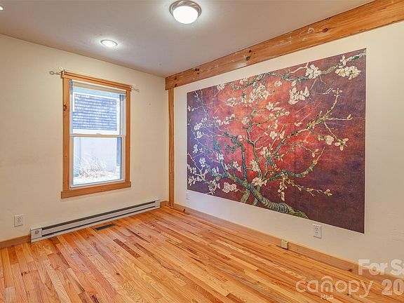 5th image of 6 Alexander St