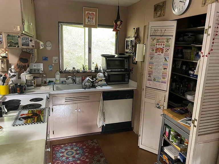 Piper Ln — Photo 7