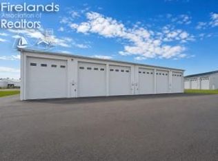 764 SE Catawba Rd Unit 92, Port Clinton, OH 43452
