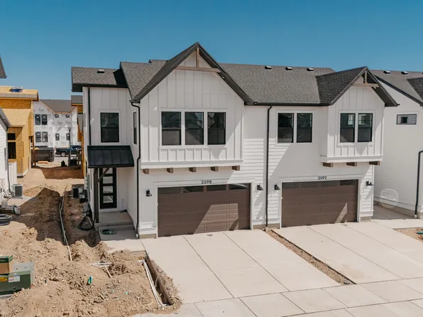 3070 N Summer Wood Dr #811, Eagle Mountain, UT 84005