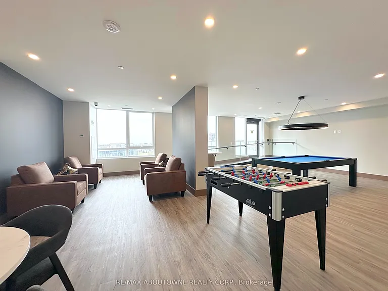 25 Kitney Dr #305 — Photo 17