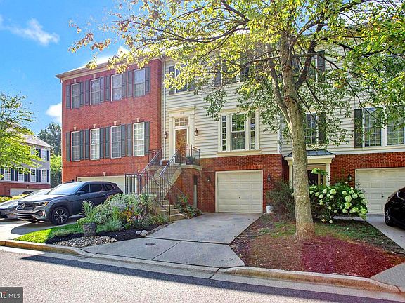 2nd image of 163 Riverton Pl