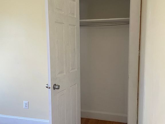 5th image of 58 Adams St Floor 3