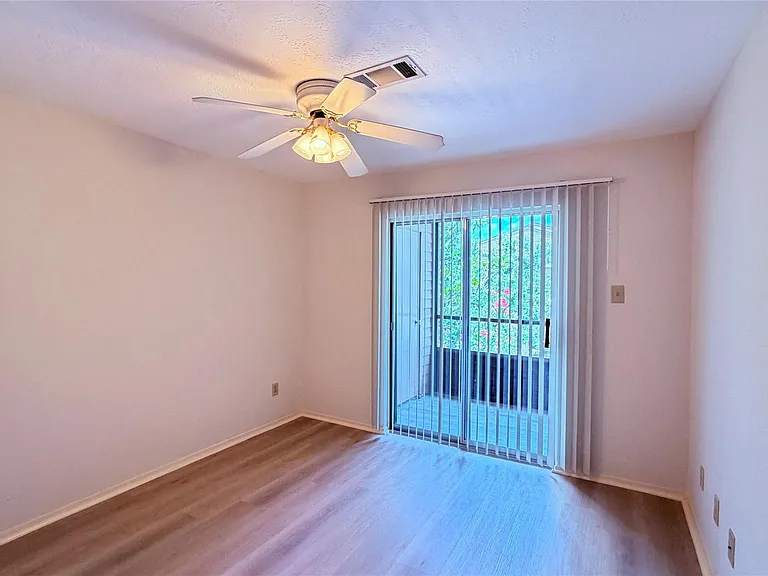 10555 Turtlewood Ct #2209 — Photo 11