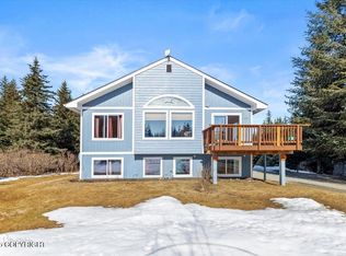 1110 Kalalock Ct, Homer, AK 99603