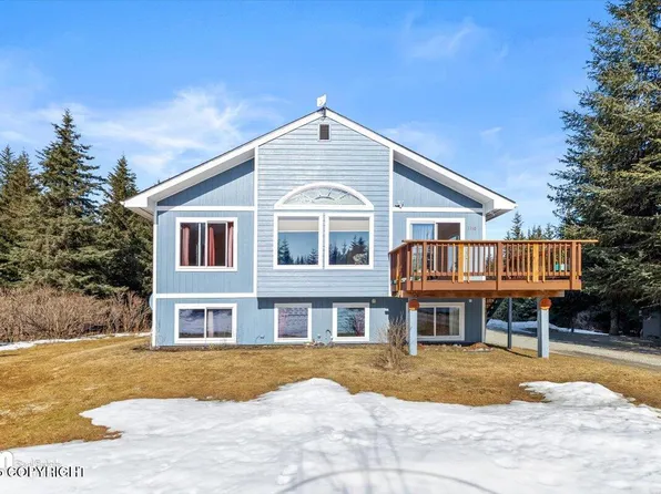 1110 Kalalock Ct, Homer, AK 99603