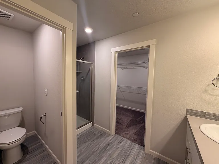 4300 S Laughing Water Cir — Photo 31
