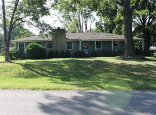 2819 S Maybrook Ave, Independence, MO 64057