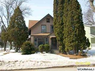 824 3rd St SE, Willmar, MN 56201