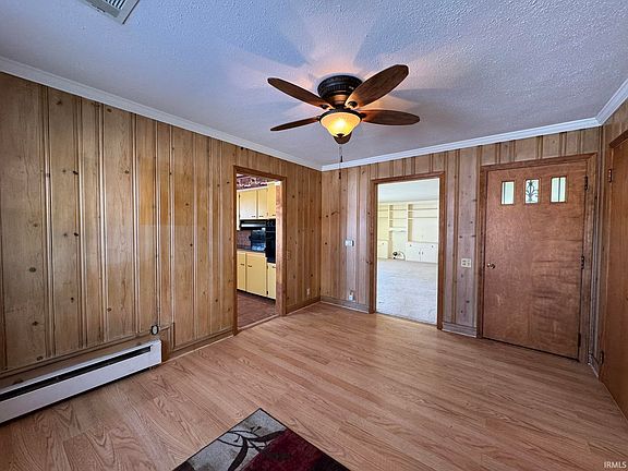 3rd image of 617 Berkley Dr
