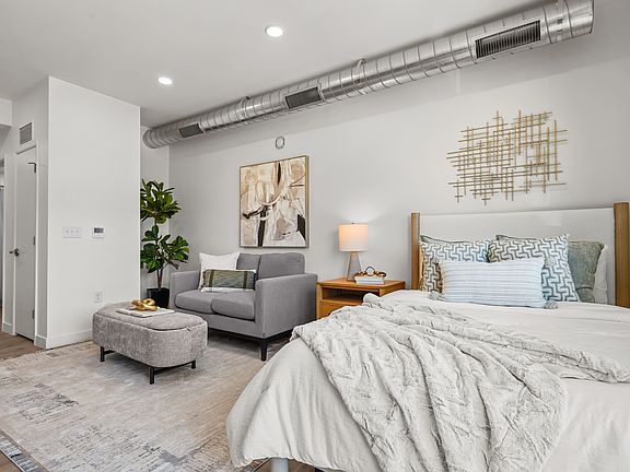 5th image of 382 S Rio Grande St #630