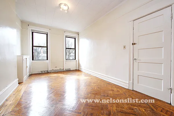 Rented by Nelson Aybar, LREB | media 55