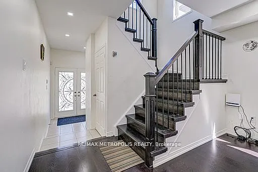 55 Formosa Ave — Photo 12