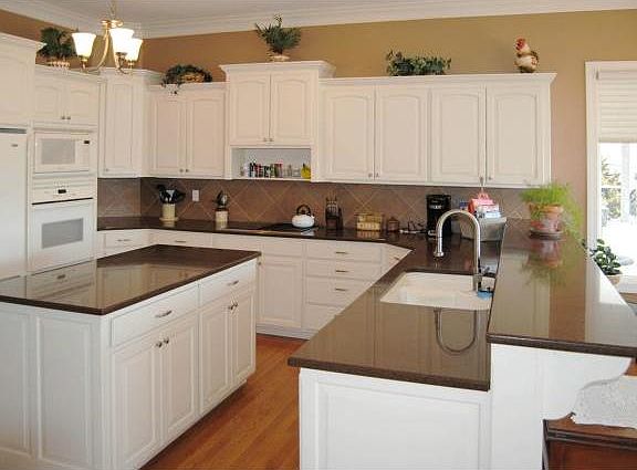 2nd image of 15001 Lake Side Dr