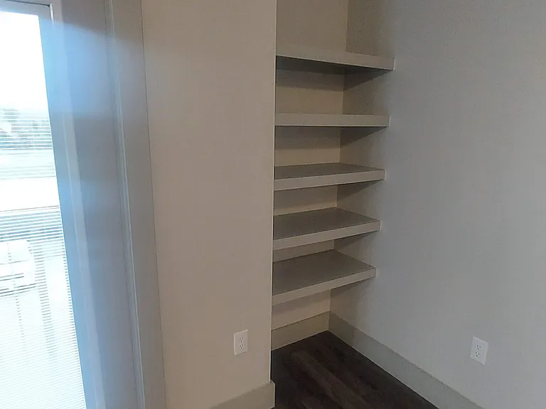Catalon at Lago Mar I & II — Photo 122