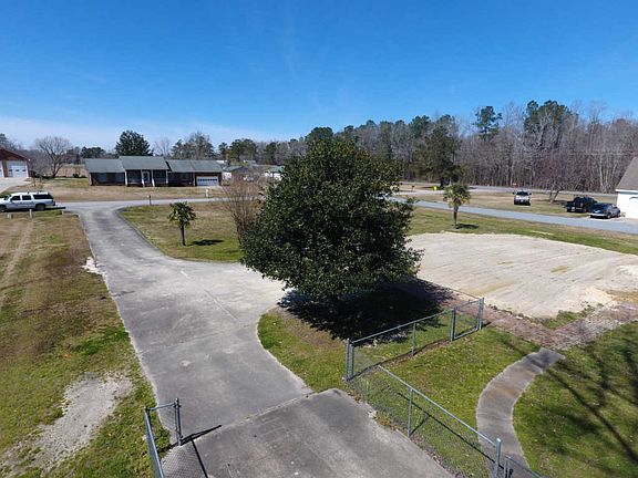 5th image of 103 Wadsworth Ln
