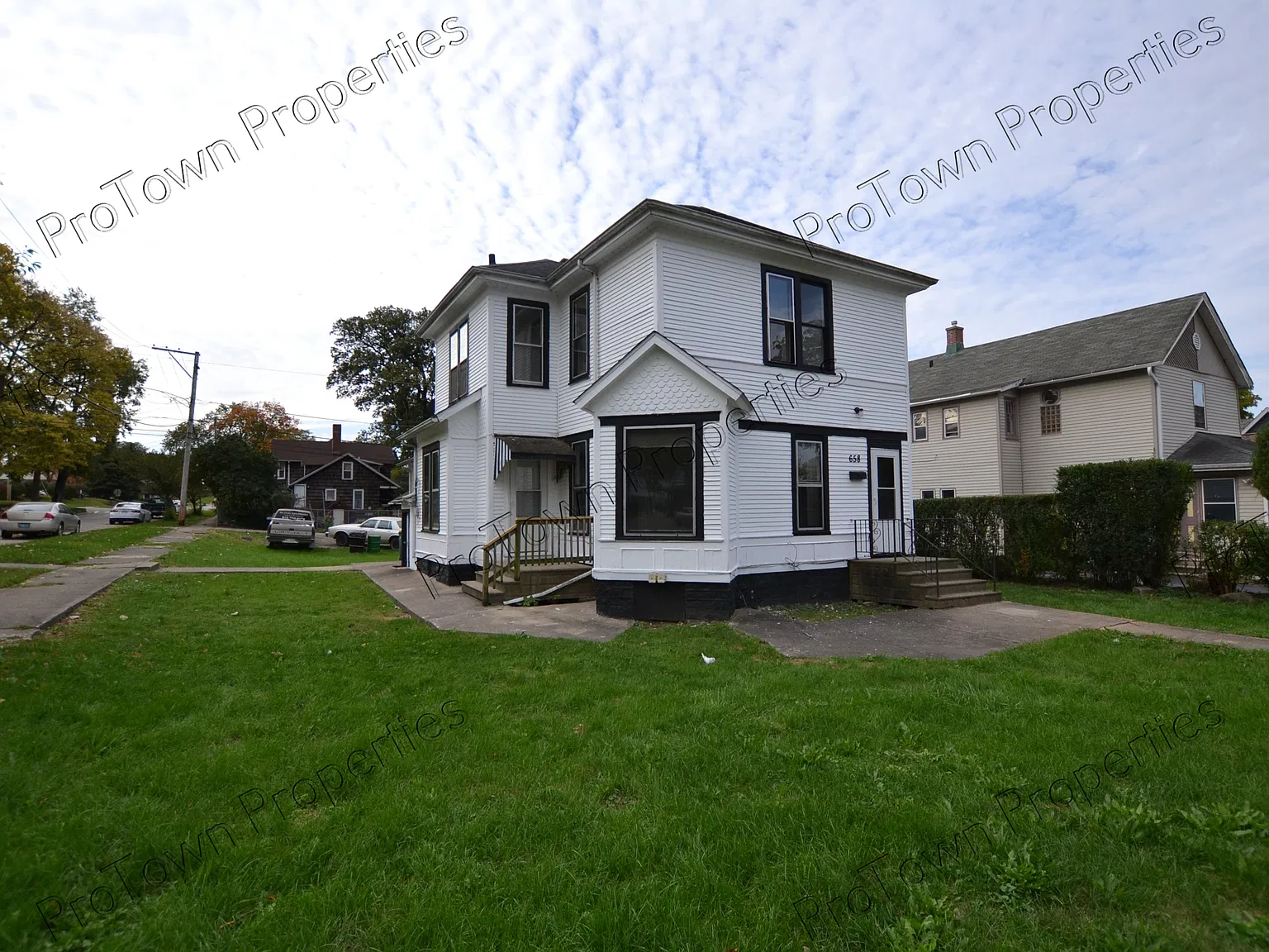 4 bed, 1.5 bath, 1160 sqft, $1,495 — Photo 2