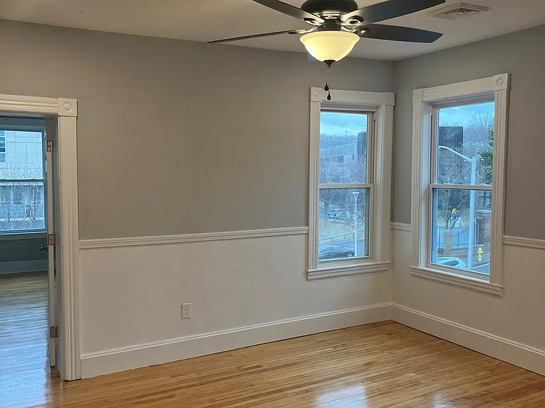 120 Belmont St #3 — Photo 3