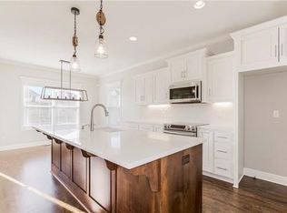 25037 W 148th St, Olathe, KS 66061