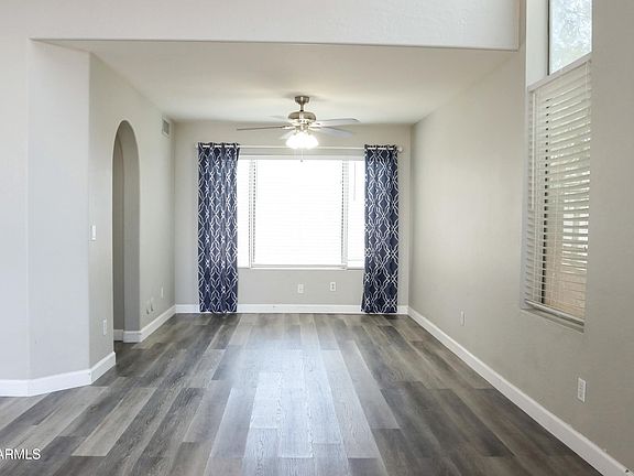 3rd image of 8437 W BLUEFIELD Avenue
