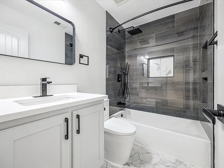 10021 Branley Oak Dr — Photo 12