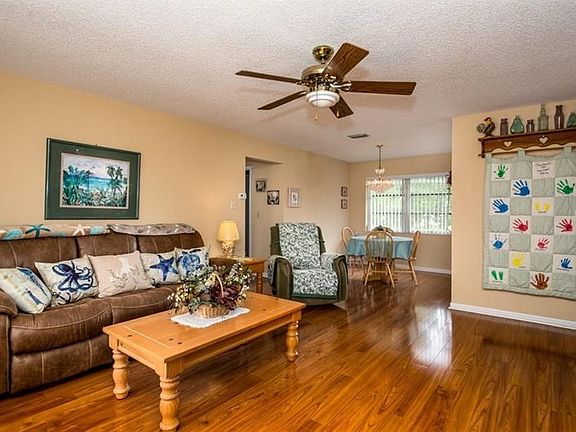 Living & Dining area