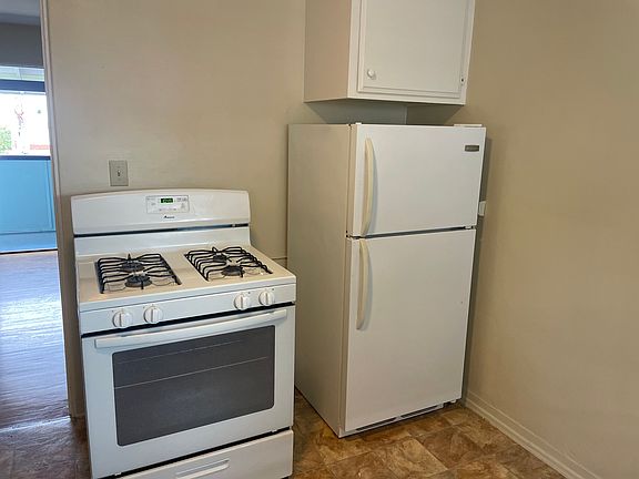 2nd image of 373 Orange Ave