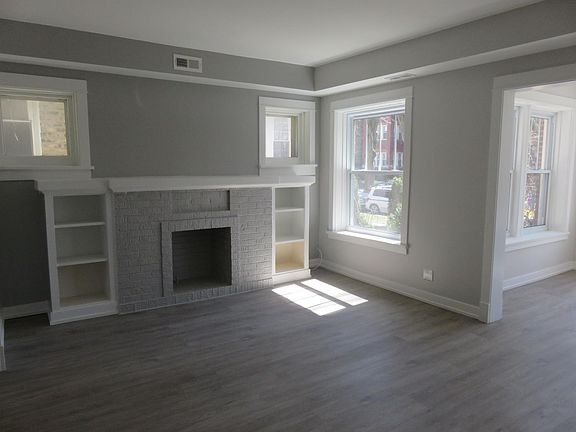 3rd image of 1734 W Wallen Ave APT 1