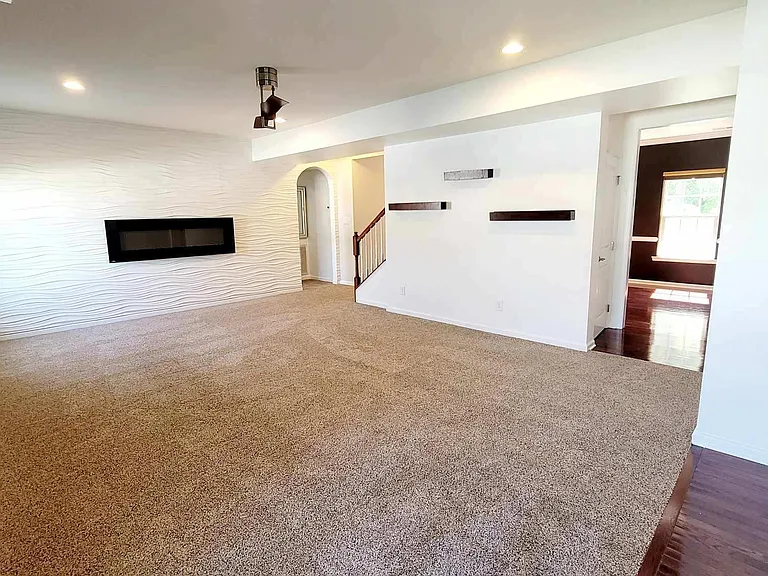 4420 Belfast Rd — Photo 8