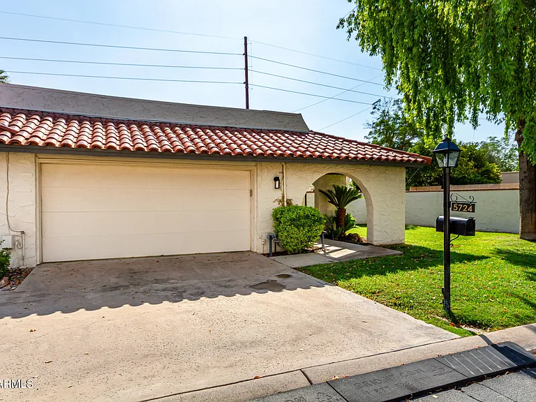 5724 N Scottsdale Rd — Photo 4