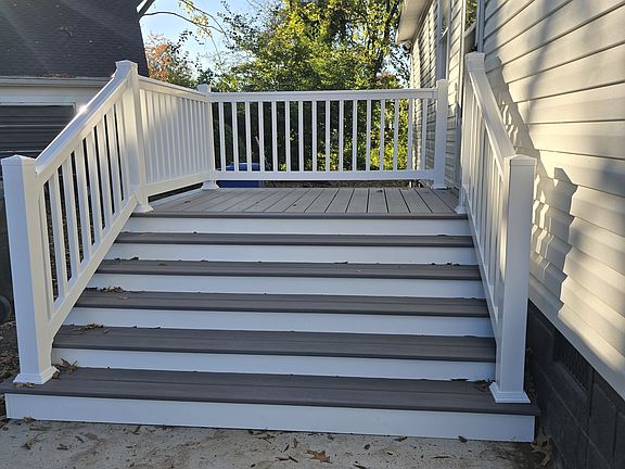 Side porch deck