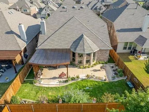 3rd image of 4309 Eagleglen Dr