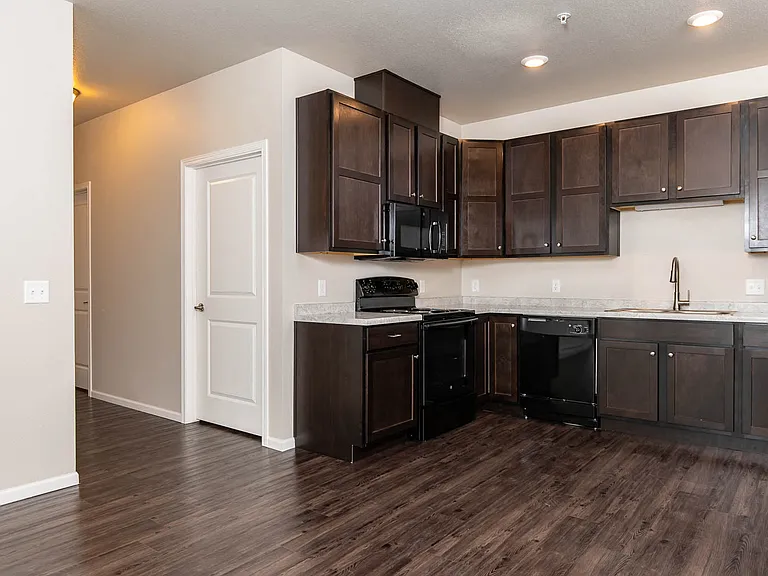 Port View Apartments | Kitchen